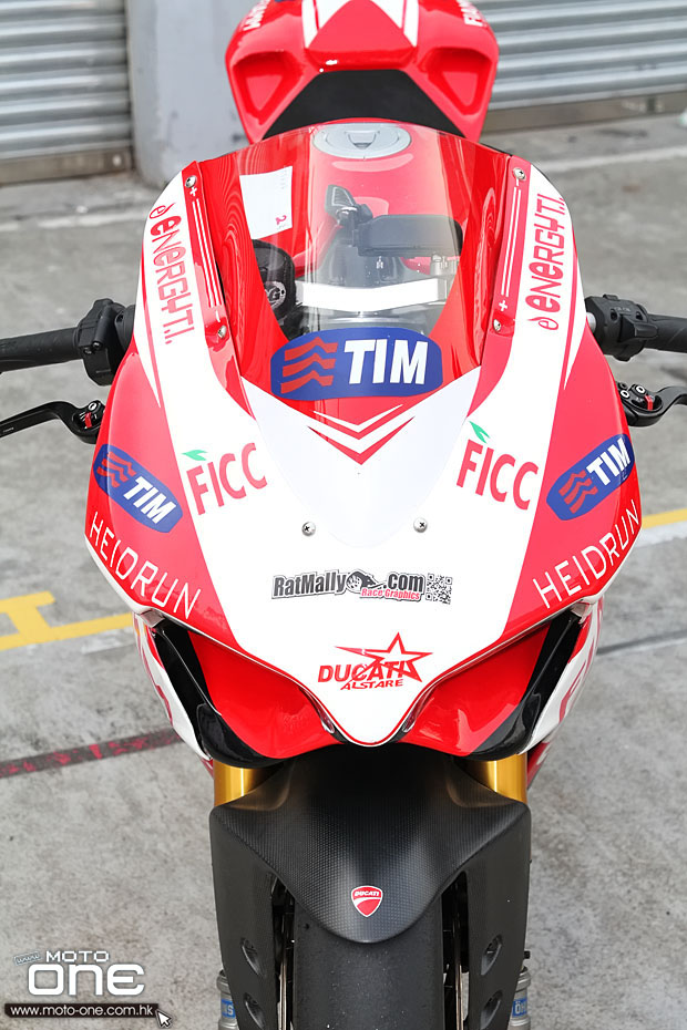 2014 motard tech zic track day moto-one.com.hk