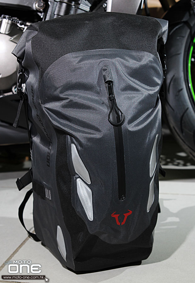 2014 SW-MOTECH BAGS-CONNECTION BACKPACK