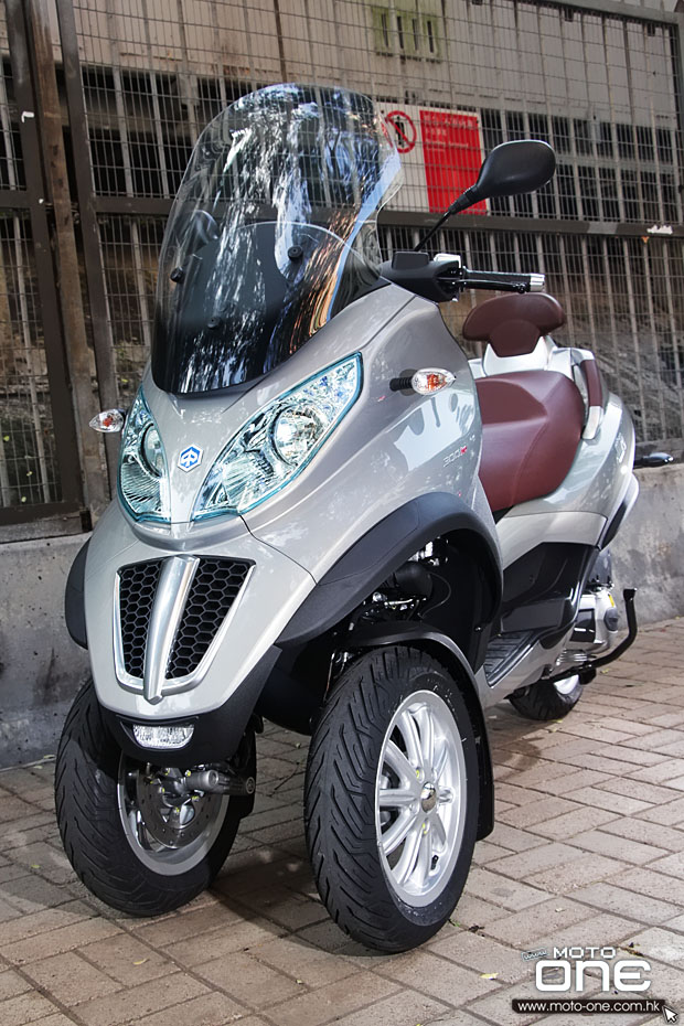 2014 piaggio mp3 300 500 LT BUSINESS moto-one.com.hk