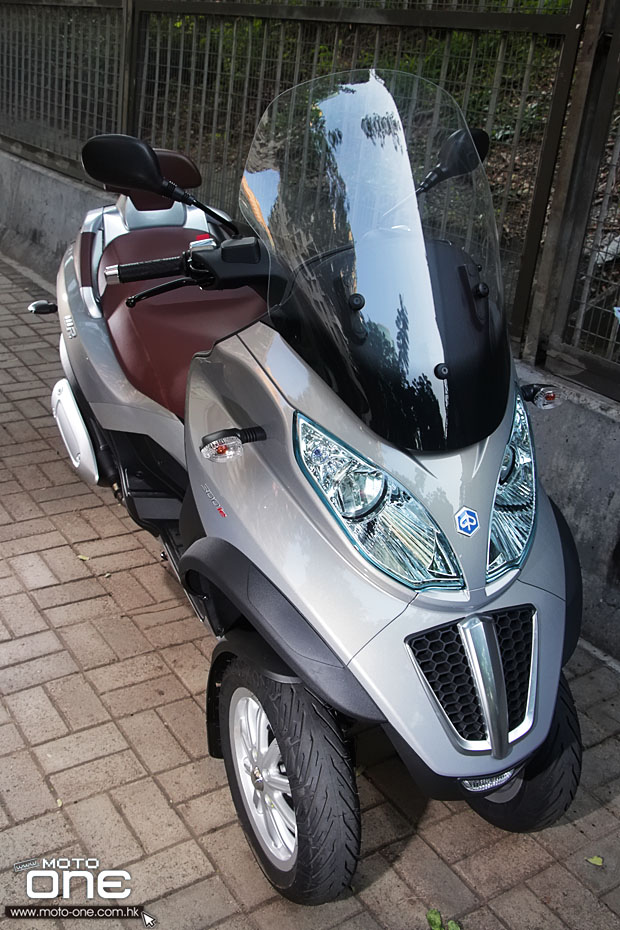 2014 piaggio mp3 300 500 LT BUSINESS moto-one.com.hk