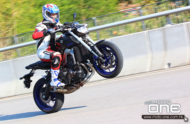 2014 yamaha mt-09 test moto-one.com.hk