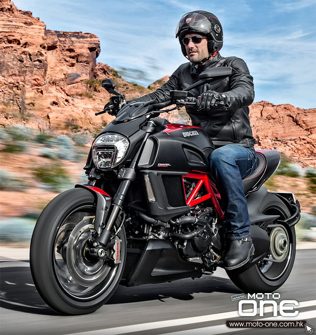 2015 ducati diavel