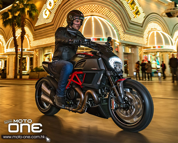 2015 ducati diavel