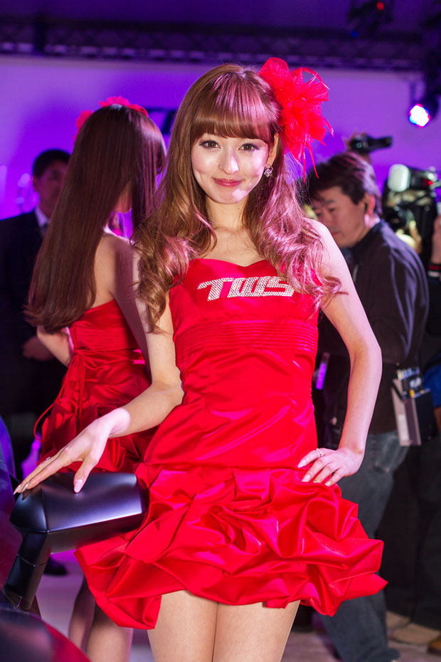 Tokyo Auto Salon 2013 girls