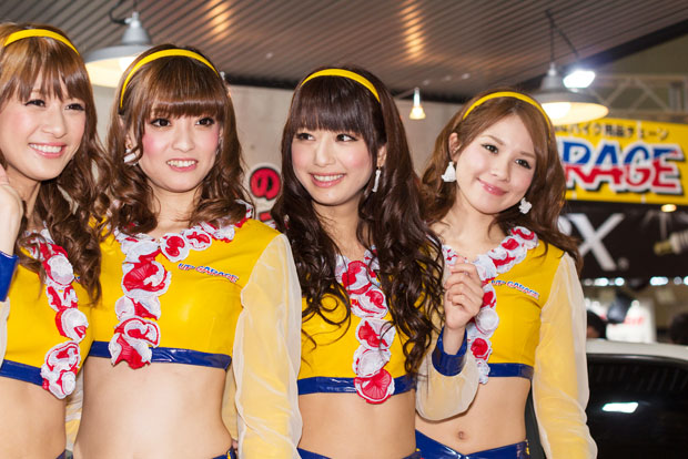 Tokyo Auto Salon 2013 girls