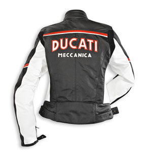 DUCATI_safety_gear