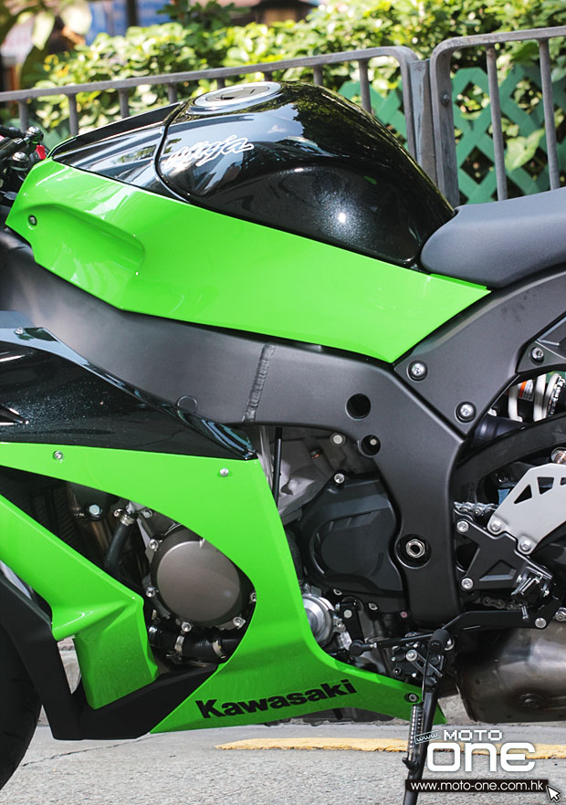 kawasaki 2013 zx_10r