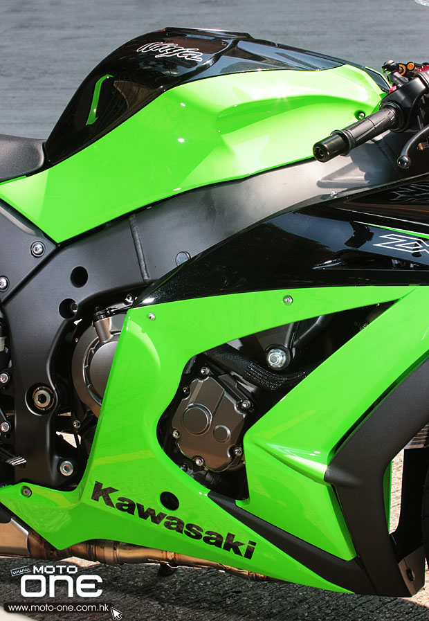 kawasaki 2013 zx_10r