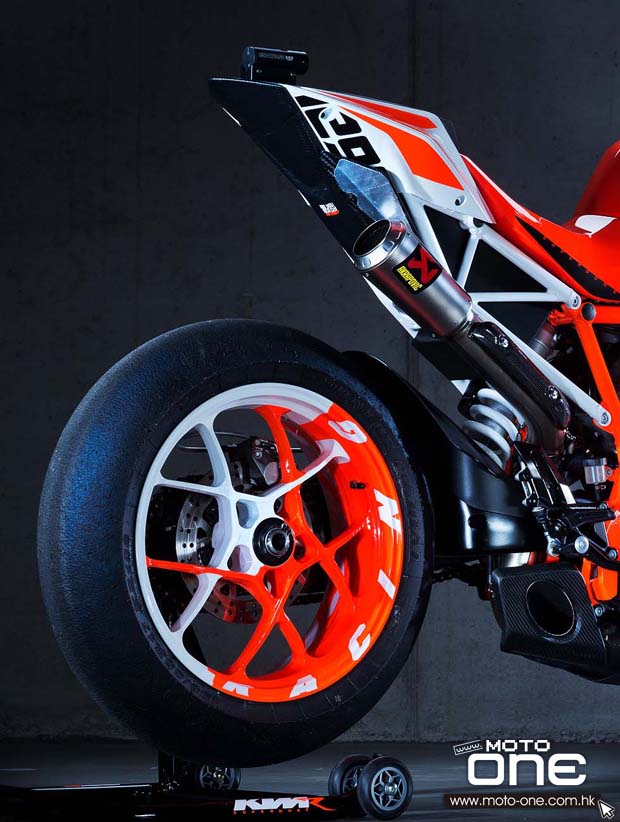 2013 ktm 1290 super duke r prototype