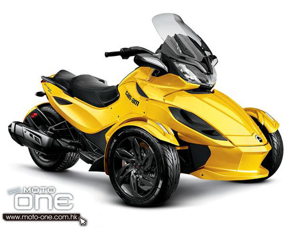 Can Am Spyder ST Roadster