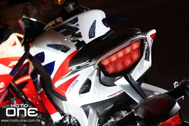 yamaha yzf r1 honda CBR1000RR moto-one.com.hk