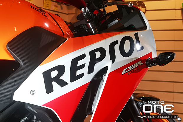 2014 HONDA CBR300R ABS