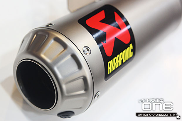 2015 AKRAPOVIC GP Style