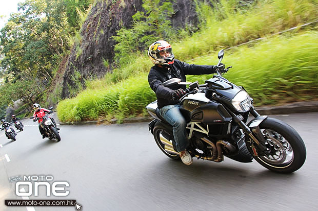 2015 ducati diavel rider