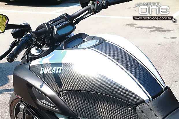 2015 ducati diavel rider