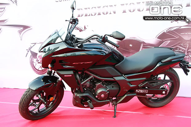 2015 honda ctx700