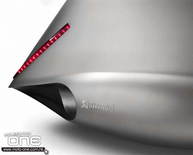 Akrapovic Full Moon Concept