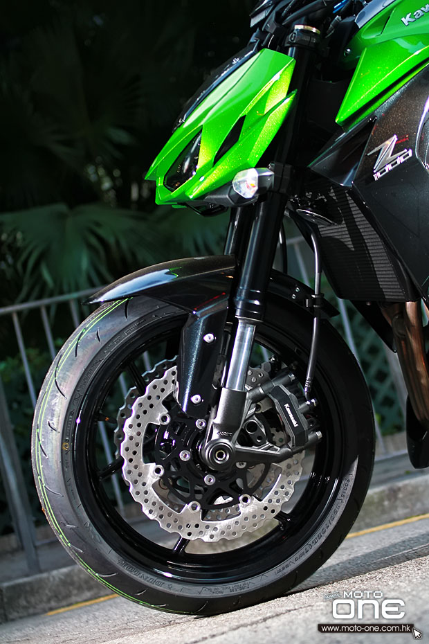 2015 Kawasaki Z1000