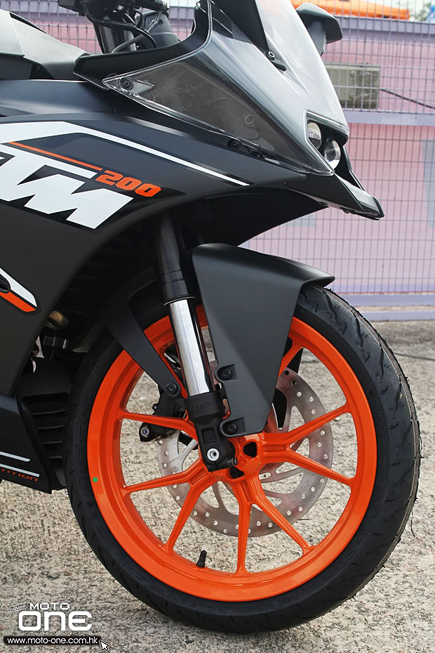 2015 ktm rc390 test day