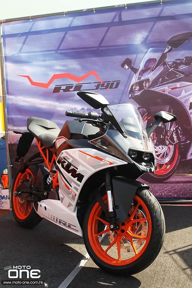 2015 ktm rc390 test day