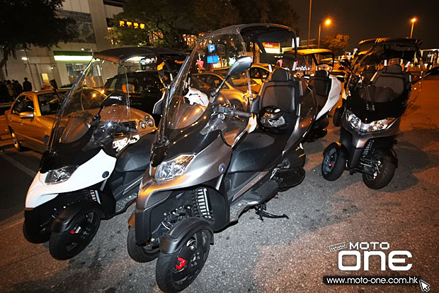 2015 ADIVA AD3 night riding