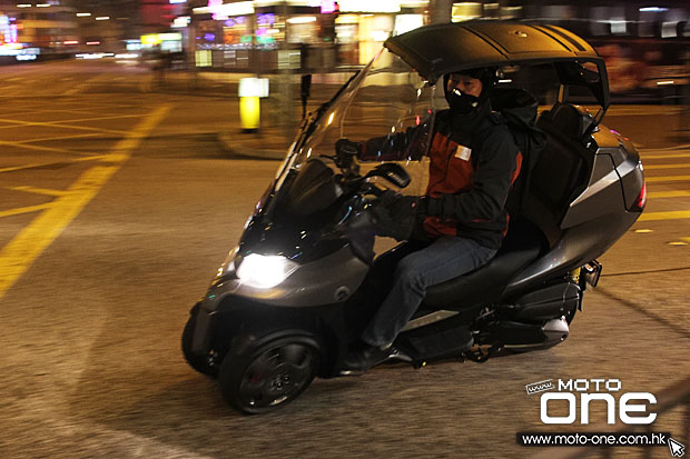 2015 ADIVA AD3 night riding