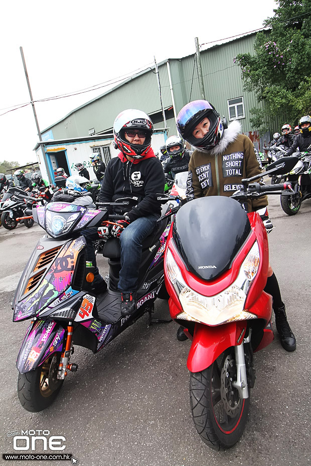 2015 CHINESE NEW YEAR RIDING