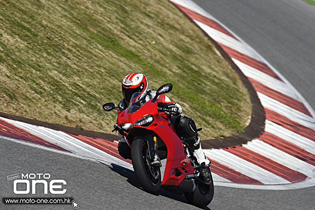 2015 DUCATI PANIGALE 1299 SIMON