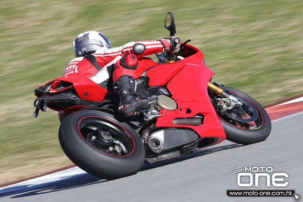 2015 DUCATI PANIGALE 1299 SIMON