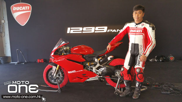 2015 DUCATI PANIGALE 1299 SIMON