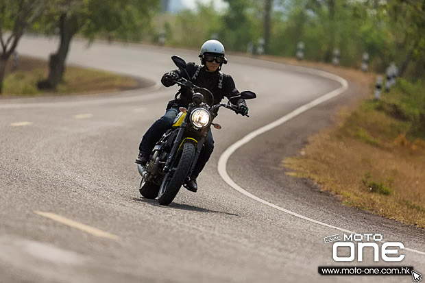 2015 Ducati Scrambler test