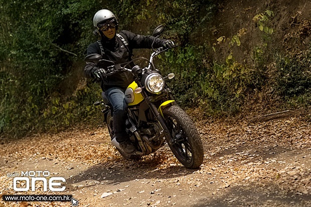 2015 Ducati Scrambler test