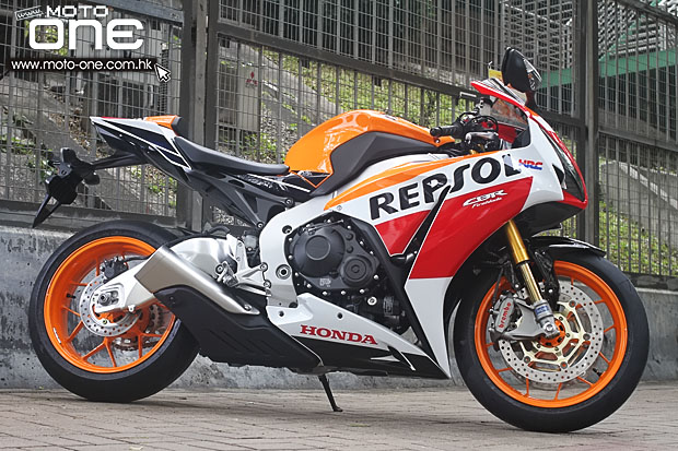 2015 HONDA CBR1000RR REPSOL SP