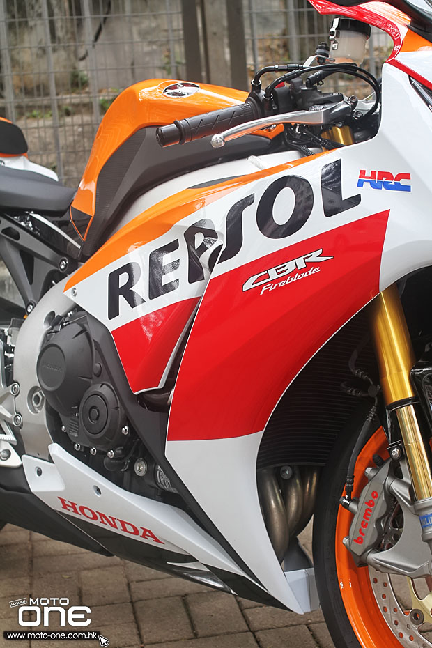 2015 HONDA CBR1000RR REPSOL SP