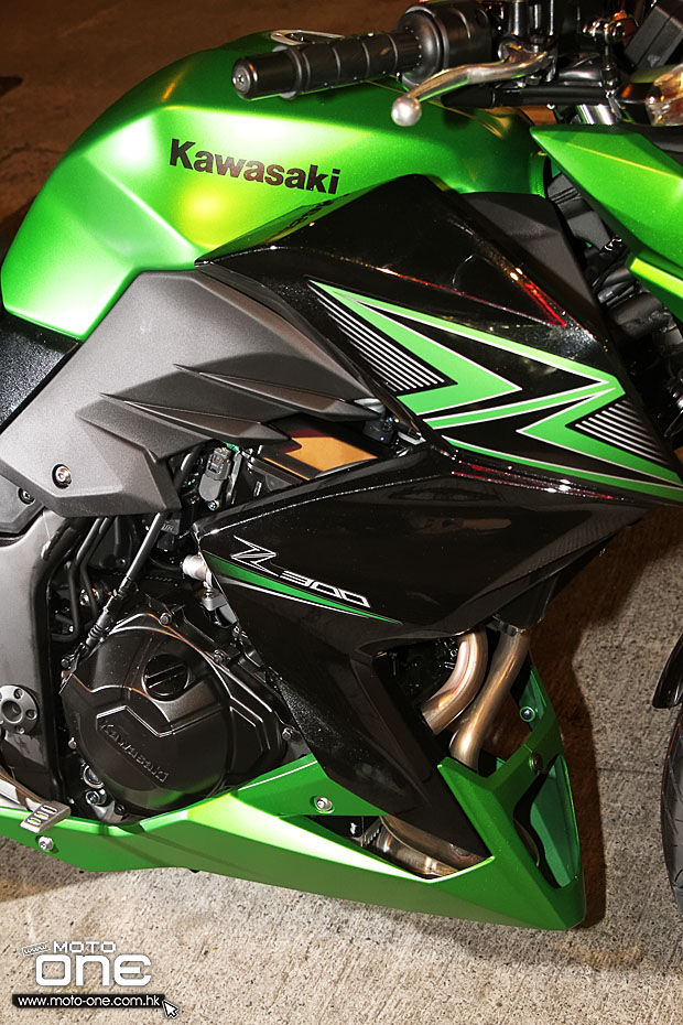 2015 KAWASAKI Z300 ABS