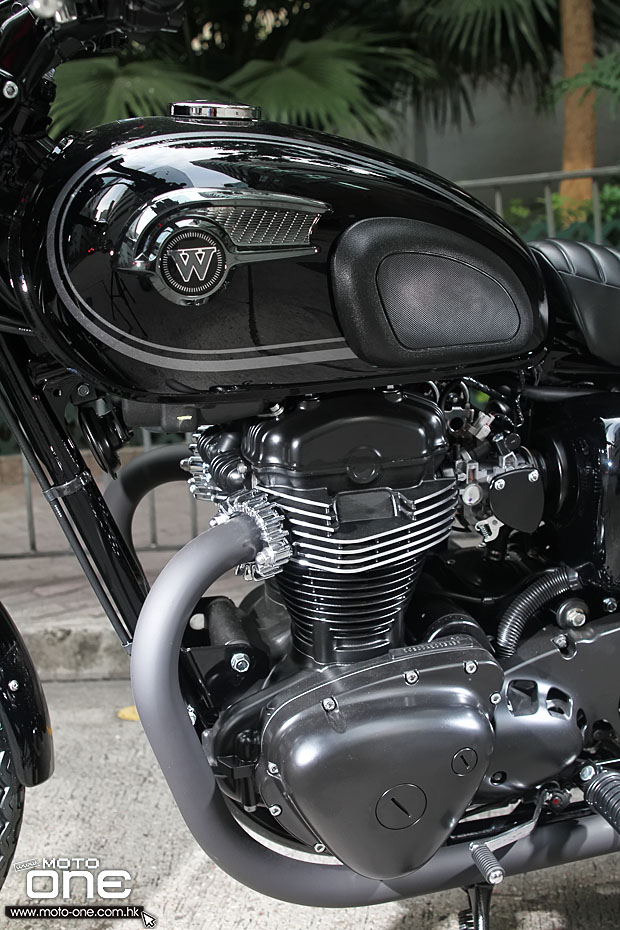 2015 Kawasaki W800 Black Edition