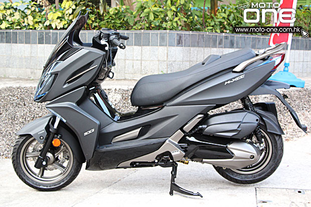 2015 KYMCO k-XCT 300i ABS