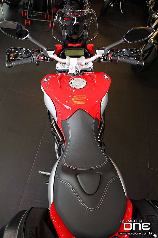 2015 MV Agusta Stradale 800