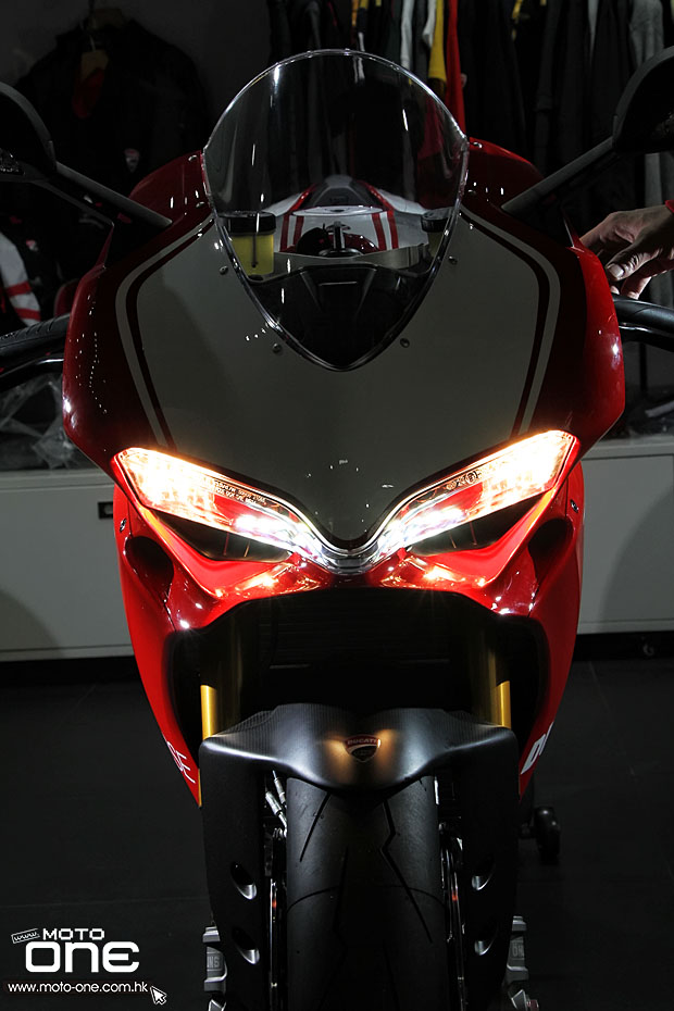 2015 DUCATI PANIGALE R