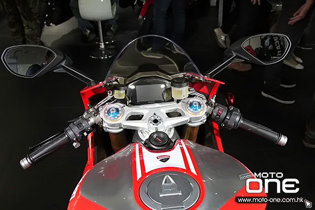 2015 DUCATI PANIGALE R