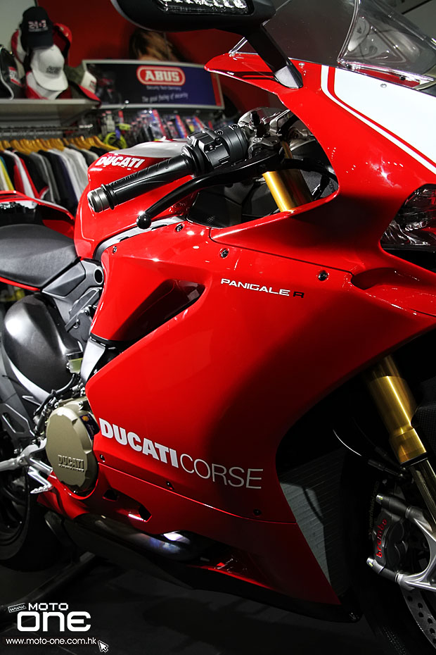 2015 DUCATI PANIGALE R