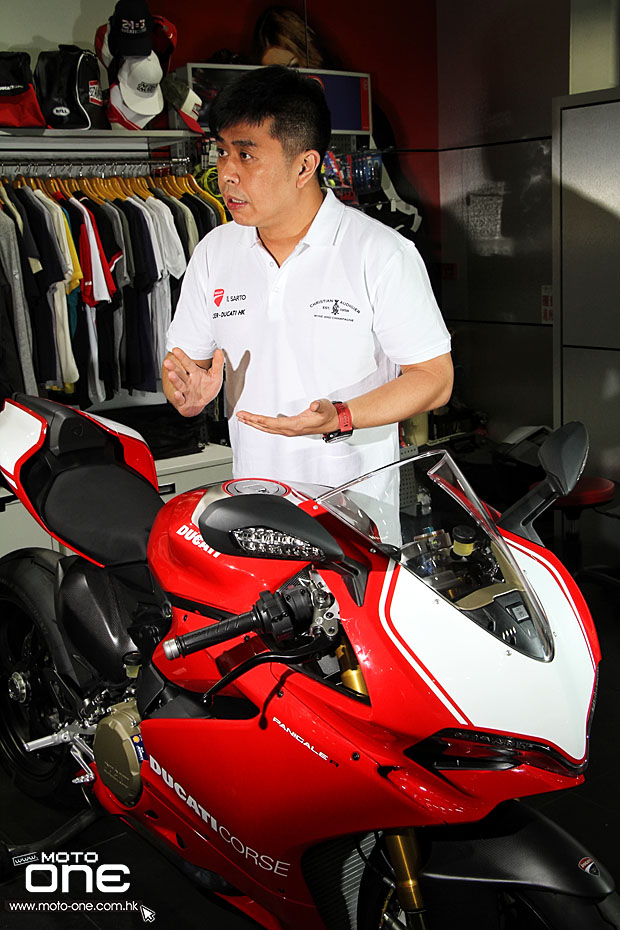 2015 DUCATI PANIGALE R