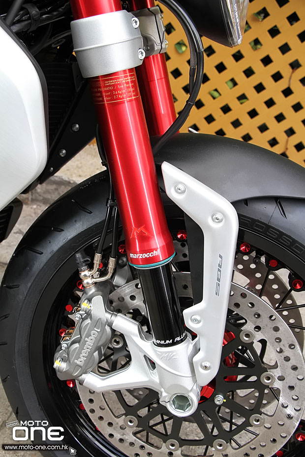 2015 MV AGUSTA BRUTALE DRAGSTER 800RR