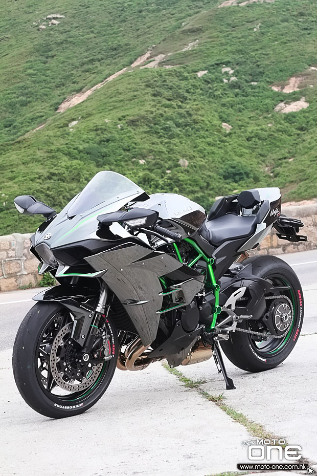 2015 kawasaki ninja h2 test