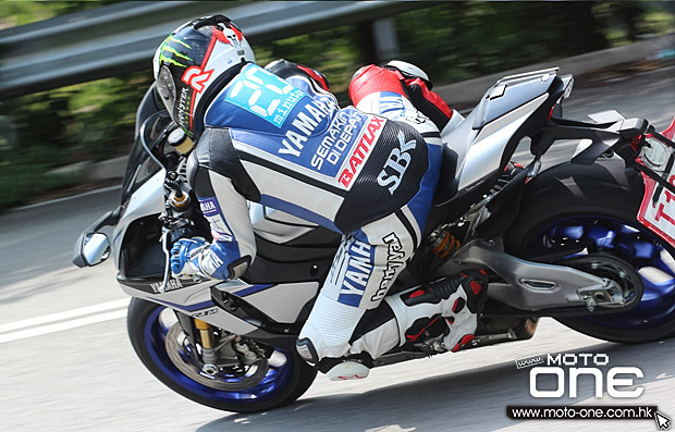 2015 yamaha yzf-r1m test