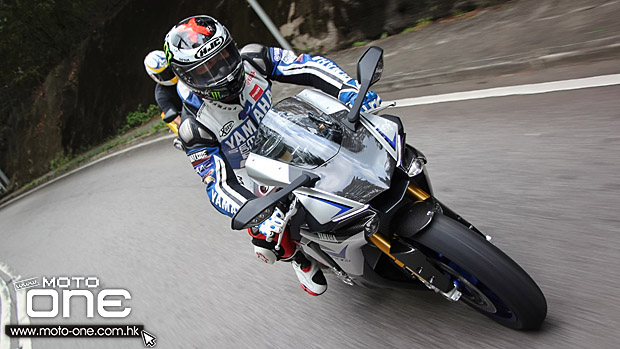 2015 yamaha yzf-r1m test