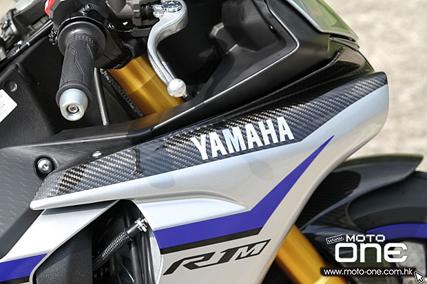 2015 yamaha yzf-r1m test