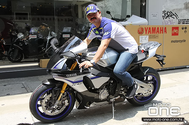 2015 yamaha yzf-r1m test