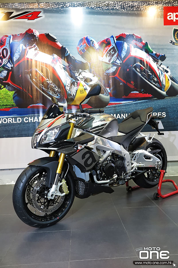 2015 APRILIA TUONO V4 1100 RR