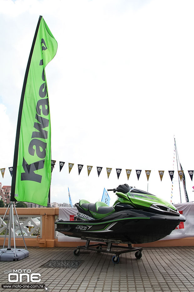 2015 KAWASAKI JETSKI BOAT SHOW